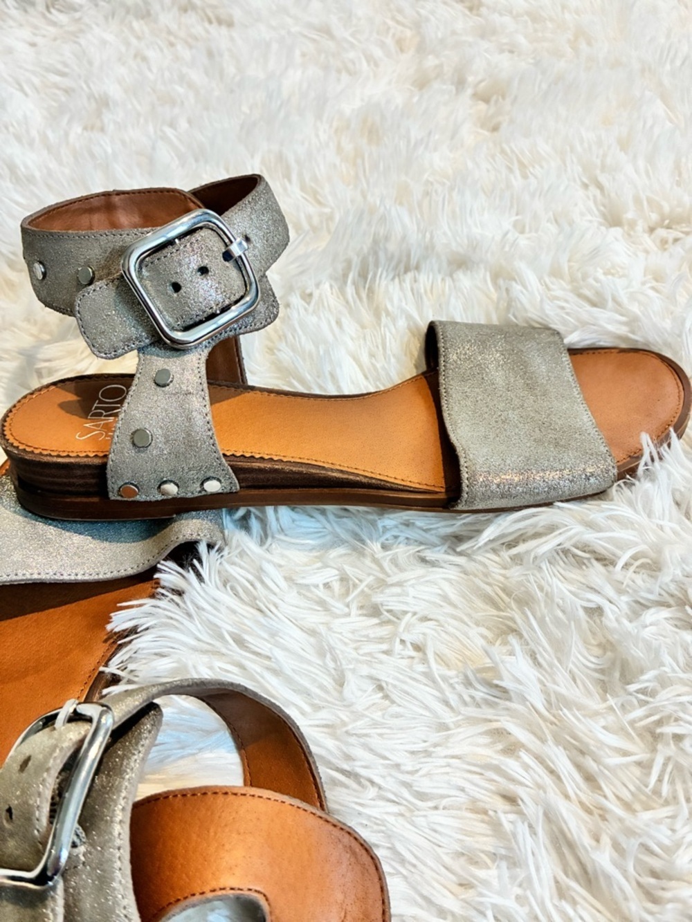 Franco Sarto Leather Metallic Ankle Strap Sandals Studded Flat Size 9